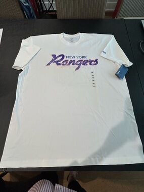 Reebok White New York Rangers Script Logo Tee